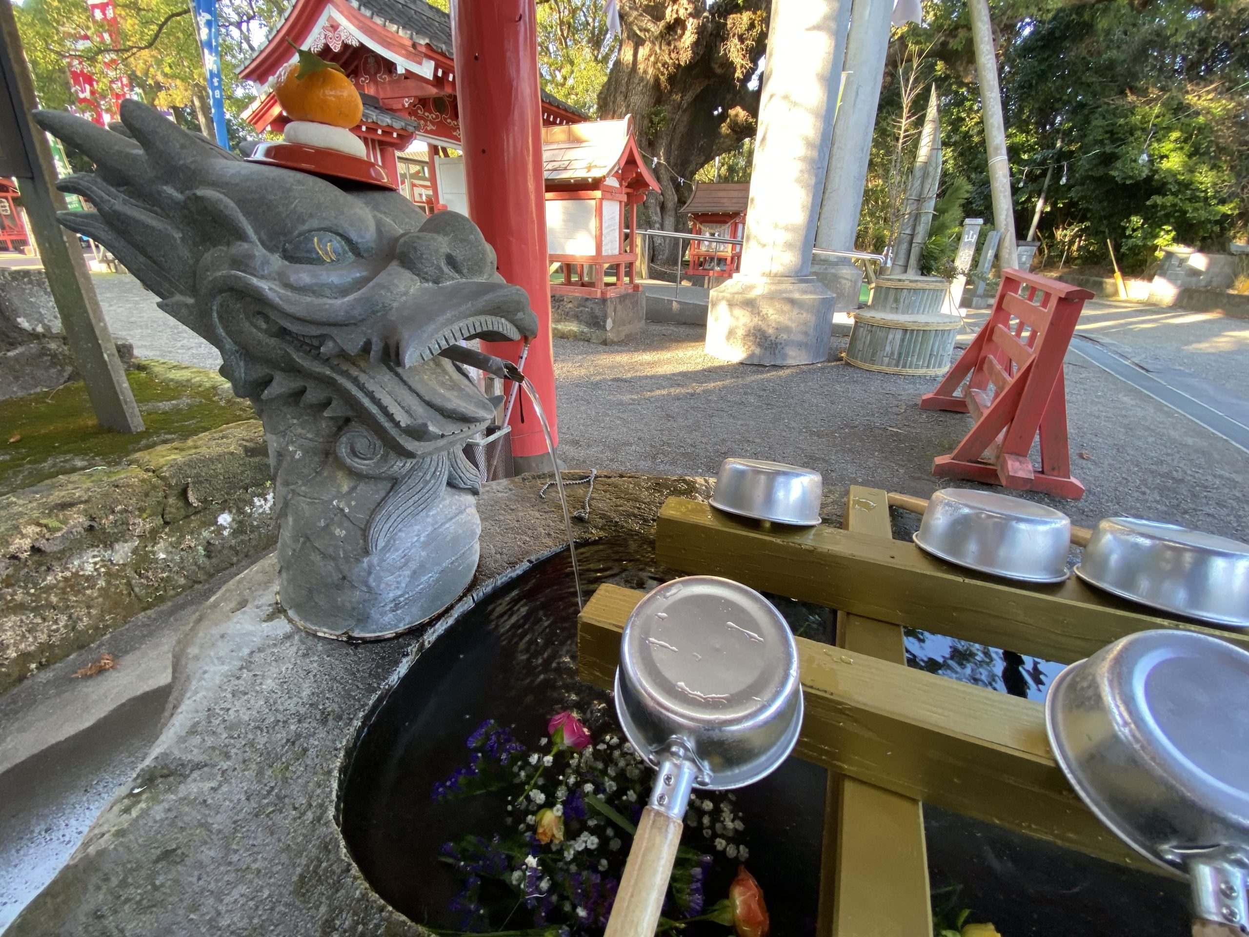 山宮神社の手水舎1